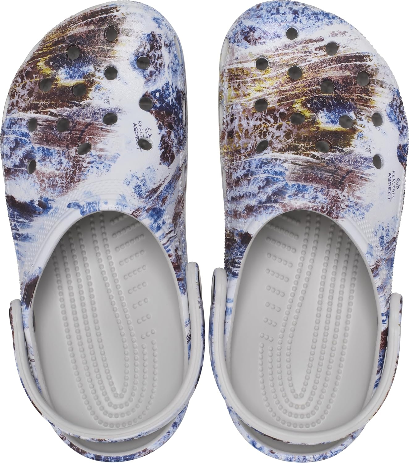 image:imageCrocs Unisex Adult Classic Realtree ClogsAtmosphere