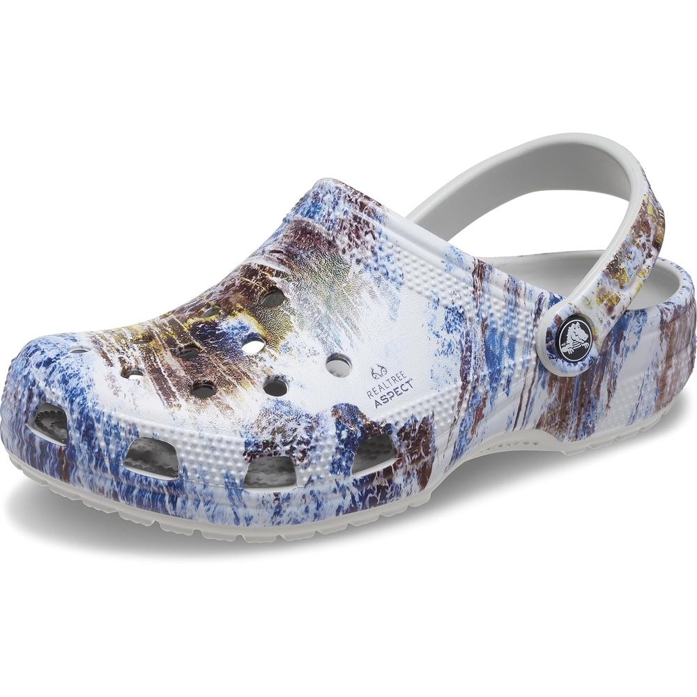 image:imageCrocs UnisexAdult Classic Realtree Clog Camo ShoesAtmosphere