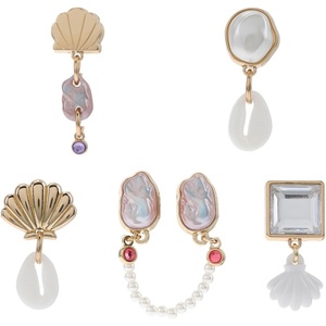 Crocs Jibbitz Bling & Jewelry Shoe Charm Packs(Elevated Pearl)