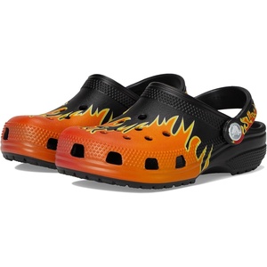 Crocs Kids’ Classic Seasonal Graphic Clogs(Black/Multi Flames)