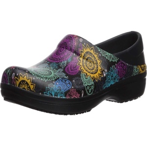 Crocs Women’s Neria Pro II Work Clogs | Enclosed Toe | Slip Resistant | All Day Comfort(Black/Multi Floral)