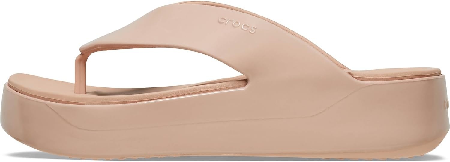 image:imageCrocs Womens Getaway Platform SandalsPink Caramel